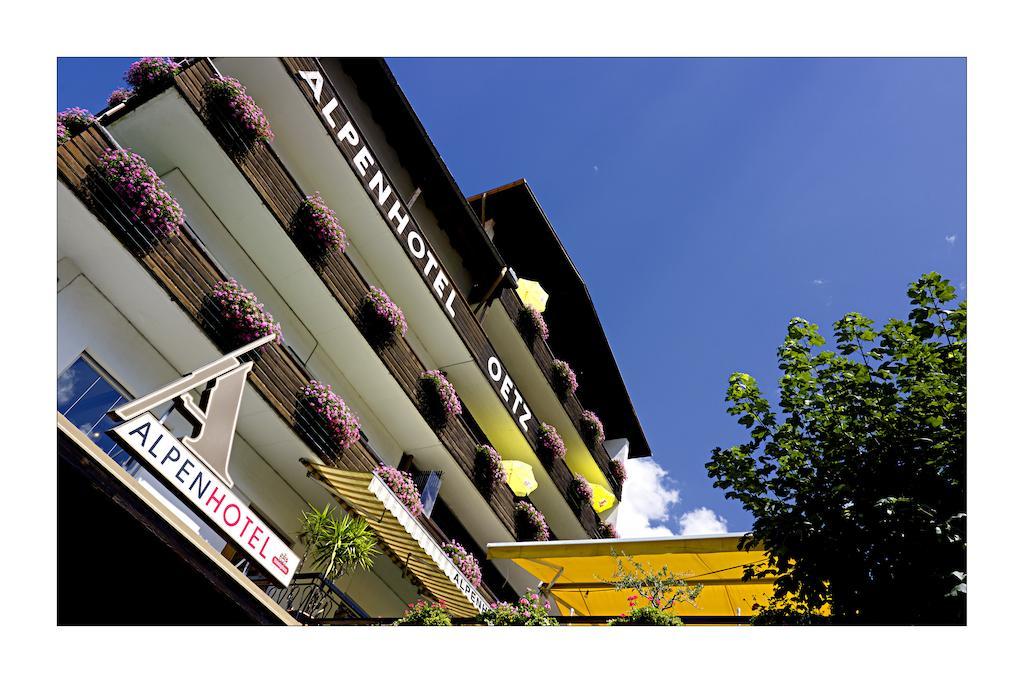 Alpenhotel Оец Екстериор снимка